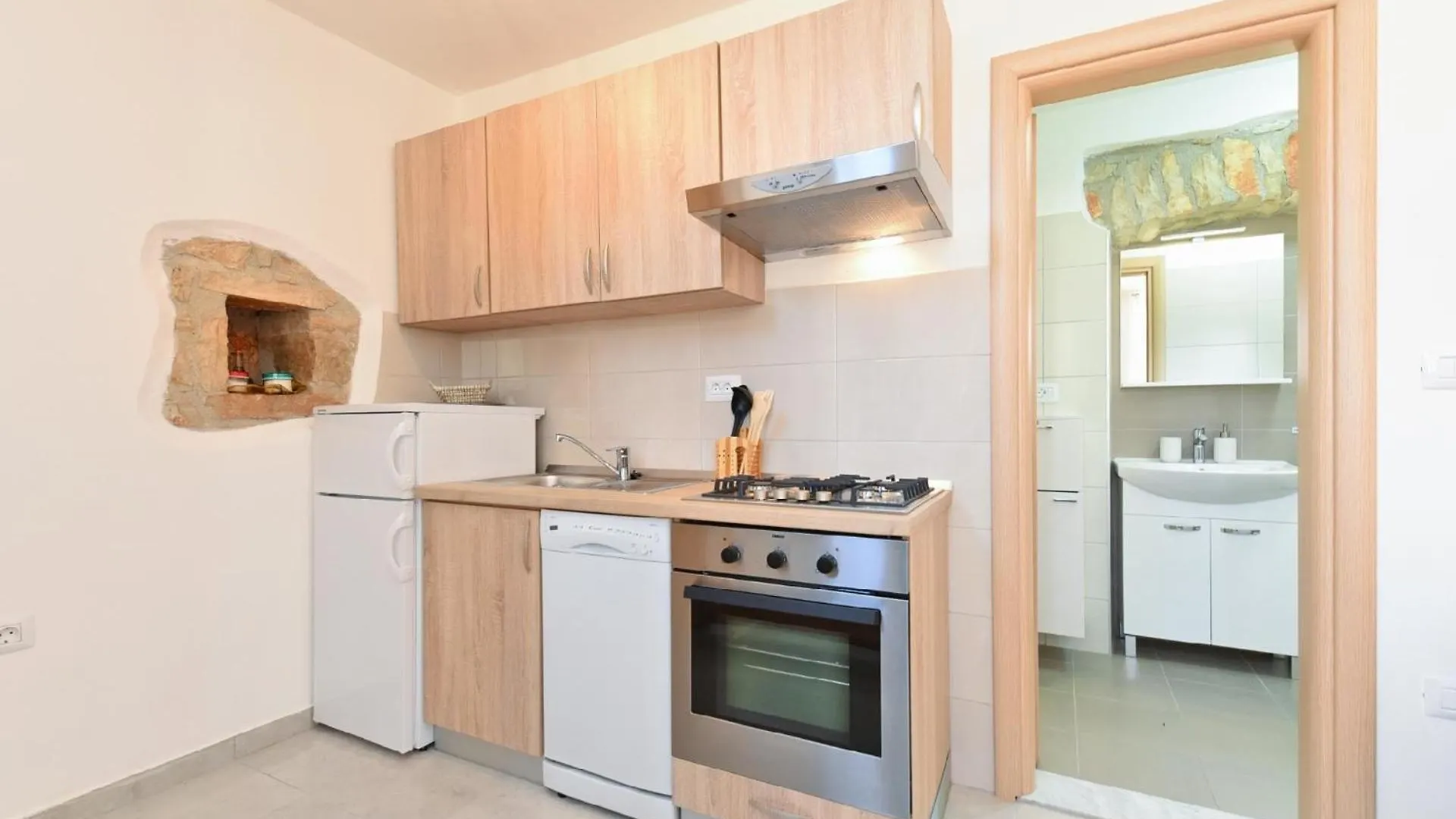 Ferienhaus Mit Privatpool Fuer 6 Personen Ca 55 Qm In Galizana, Istrien Istrische Riviera 0*, Galizana