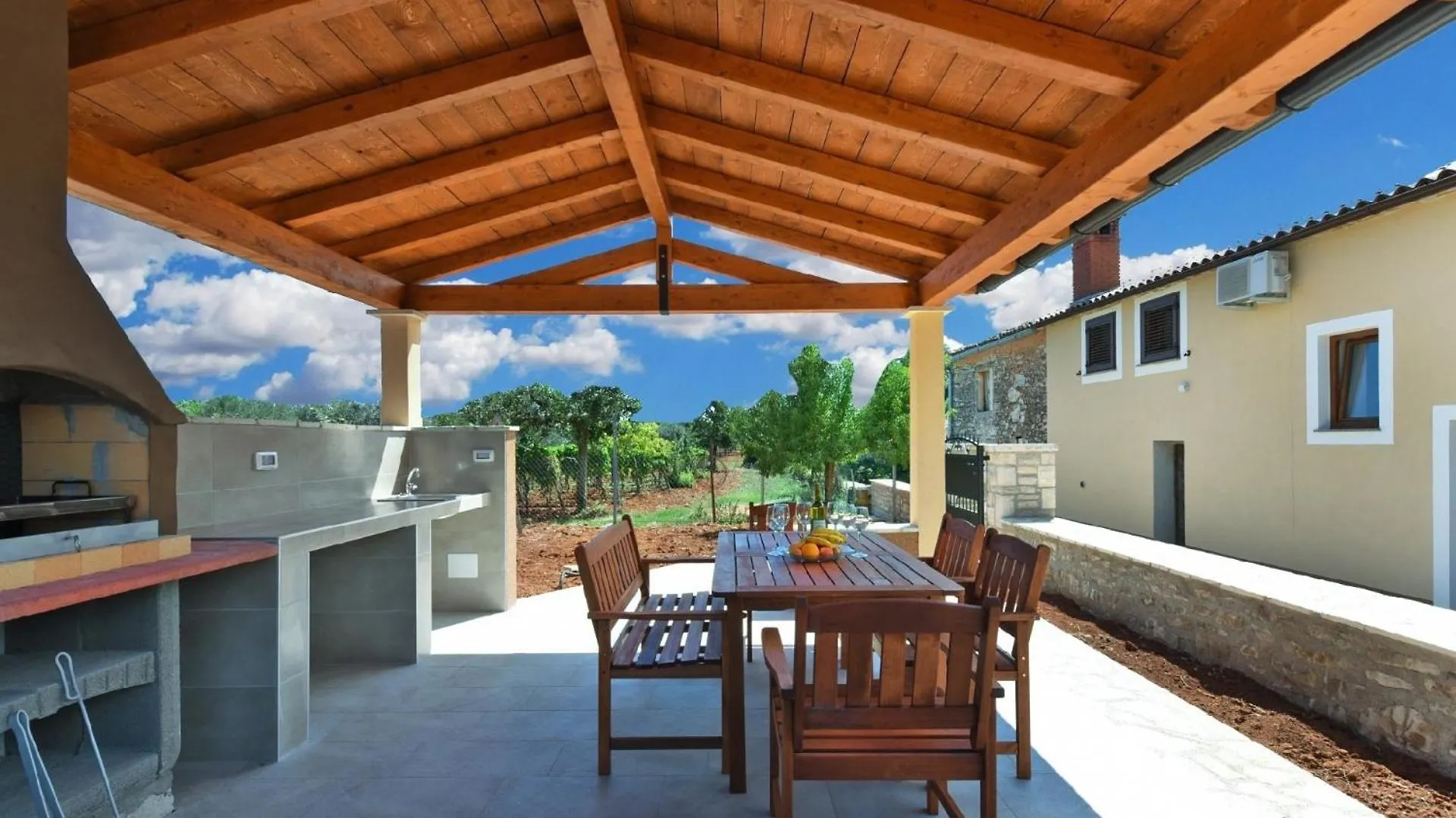 Ferienhaus Mit Privatpool Fuer 6 Personen Ca 55 Qm In Galizana, Istrien Istrische Riviera Galizana